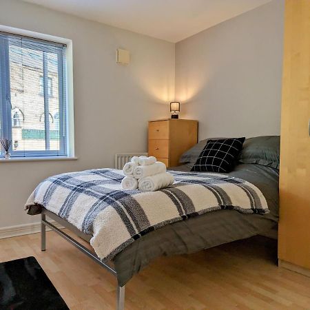 Quayside Apartment With Riverside Views & Parking Newcastle upon Tyne Eksteriør bilde